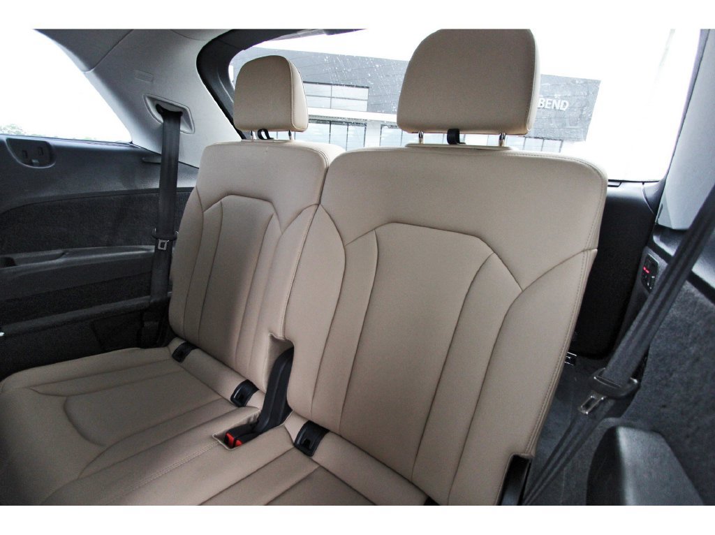 Used 2022 Audi Q7 2.0T Premium Plus w/ Premium Plus Package AWD/4WD image 33