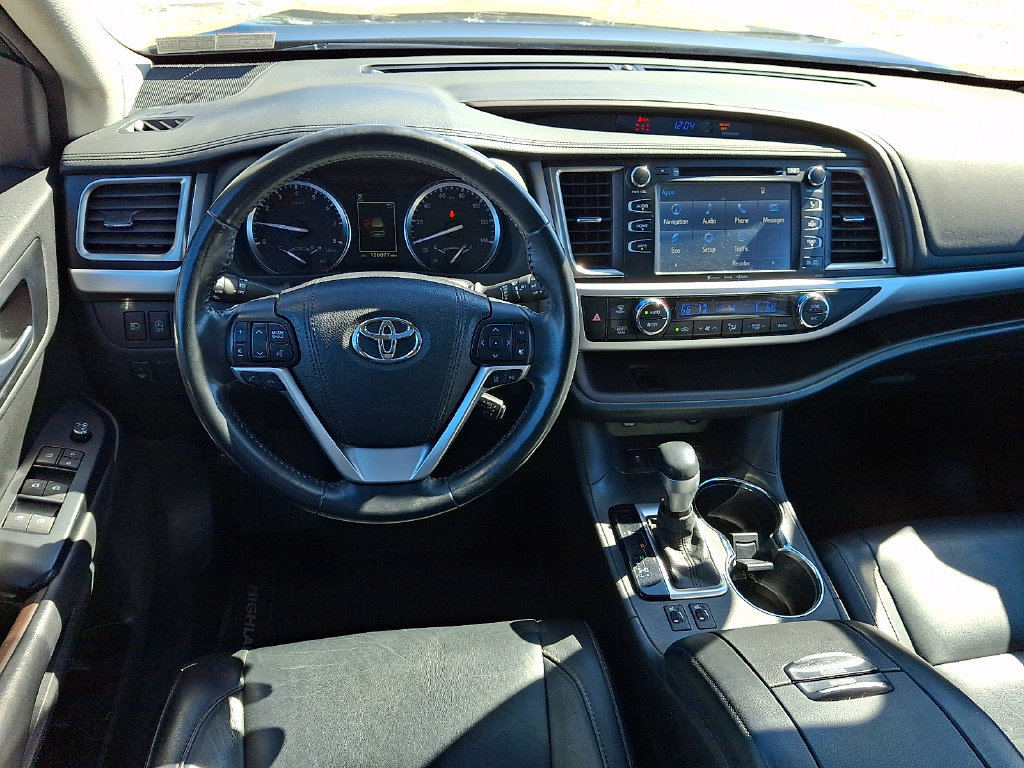 Used 2017 Toyota Highlander XLE AWD/4WD image 11