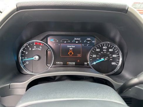 Used 2022 Ford F250 Lariat w/ Tremor Off-Road Package AWD/4WD image 24
