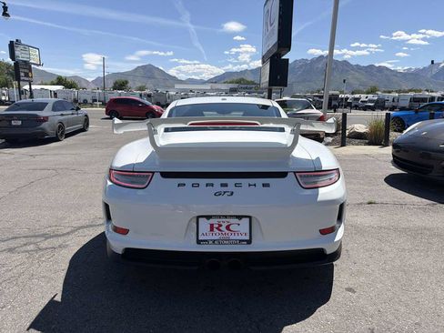Used 2015 Porsche 911 GT3 RWD image 4