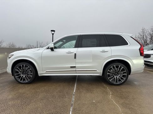 New 2026 Volvo XC90 B6 Plus w/ Protection Package image 4
