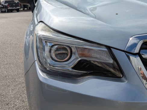 Used 2017 Subaru Forester 2.5i Touring image 10