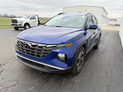 Used 2022 Hyundai Tucson SEL w/ Convenience + Premium Package image 4