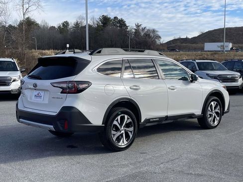 Used 2022 Subaru Outback Limited image 27