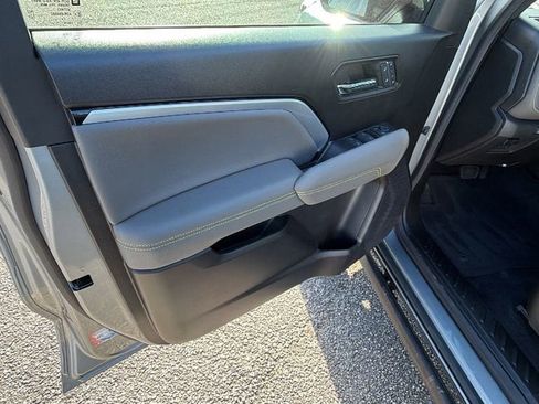 Certified 2024 Chevrolet Colorado ZR2 w/ ZR2 Convenience Package III image 11