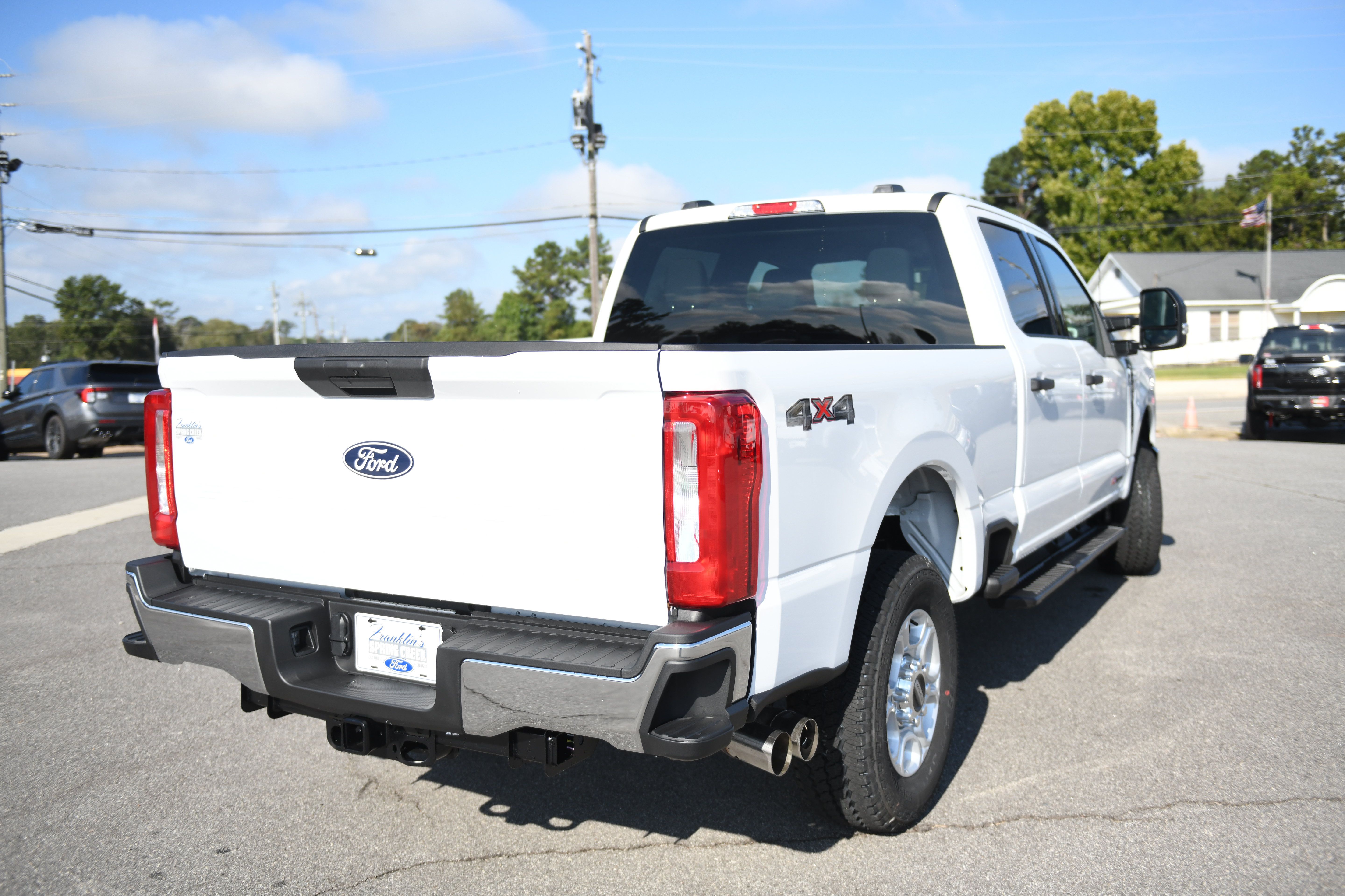 New 2027 Ford F250 XLT w/ F-250 >10K GVWR Package AWD/4WD image 11
