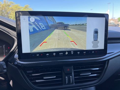 Used 2025 Ford Escape ST-Line w/ Tech Pack #1 image 32