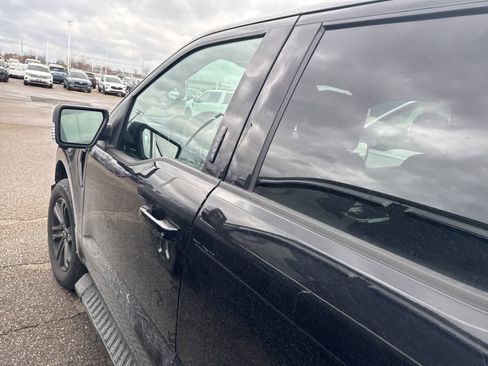 Used 2021 Ford F150 XLT w/ Equipment Group 302A High image 4