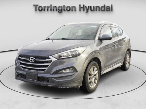 Used 2017 Hyundai Tucson SE image 3