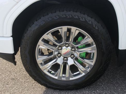 Used 2023 GMC Sierra 1500 Denali w/ Technology Package image 46