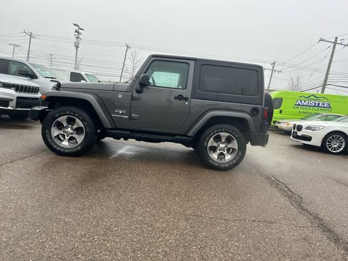 Certified 2018 Jeep Wrangler Sahara w/ Connectivity Group image 28
