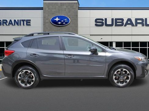 Used 2021 Subaru Crosstrek 2.0i Premium AWD/4WD image 12