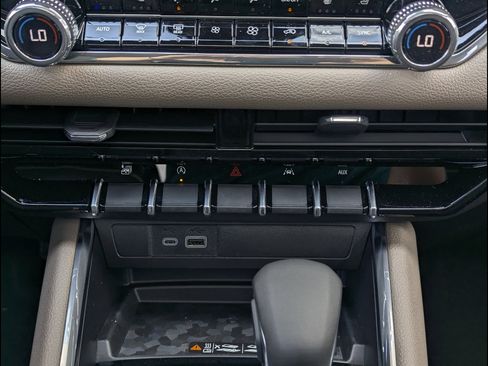New 2026 GMC Canyon Denali AWD/4WD image 26