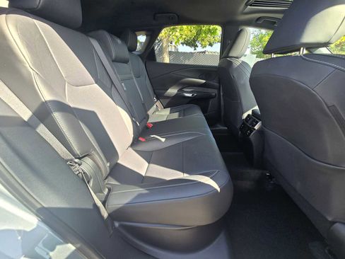 Used 2024 Lexus RX 350 Premium w/ Accessory Package (Z1) FWD image 12