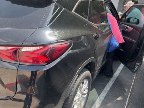 Used 2022 Chevrolet Blazer LT FWD image 7