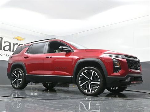 New 2026 Chevrolet Equinox RS image 2