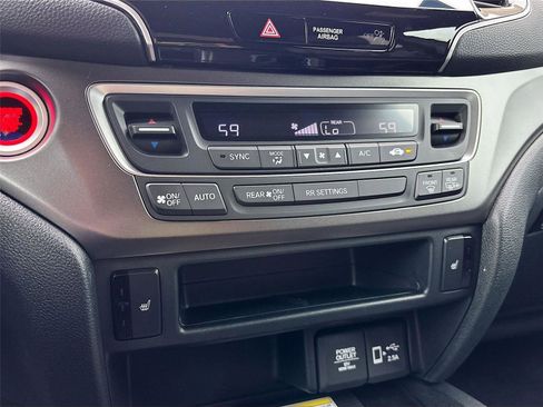 Certified 2023 Honda Passport EX-L image 17