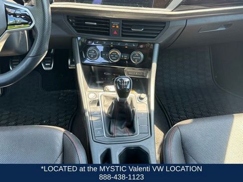 Used 2023 Volkswagen Jetta GLI Autobahn FWD image 17