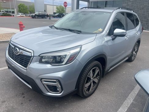 Used 2021 Subaru Forester Touring w/ Popular Package #2 image 4