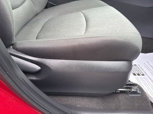 Used 2023 Toyota RAV4 XLE image 25