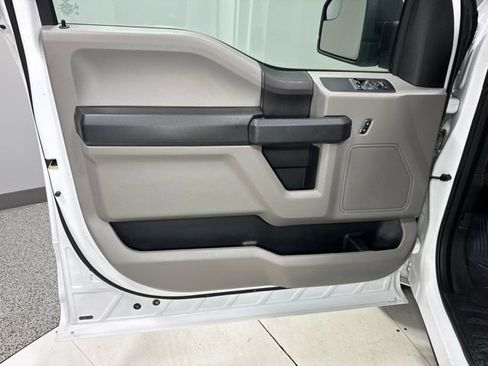 Used 2017 Ford F150 XL w/ XL Power Equipment Group AWD/4WD image 6