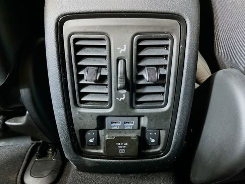 Used 2024 Dodge Durango R/T AWD/4WD image 36