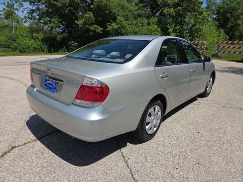 Used 2006 Toyota Camry LE FWD image 6