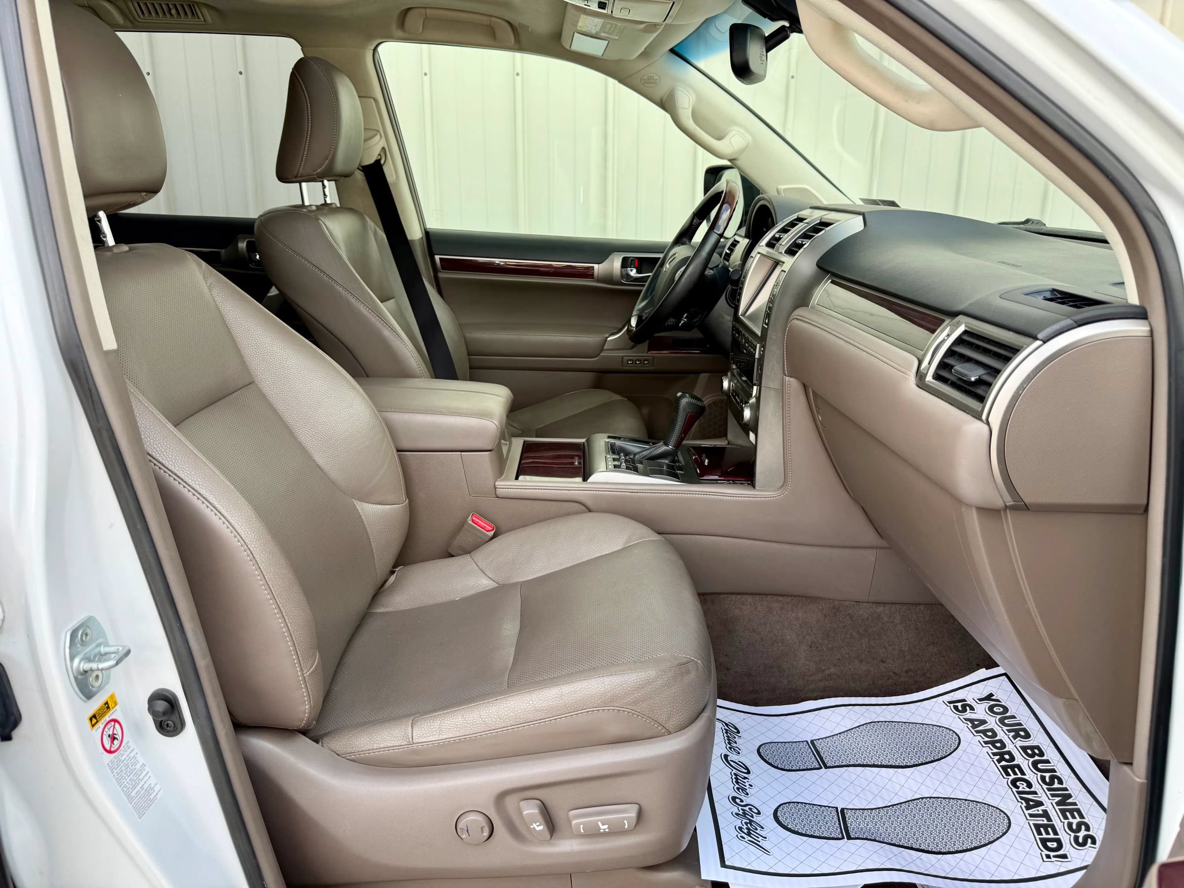 Used 2019 Lexus GX 460 Premium AWD/4WD image 34