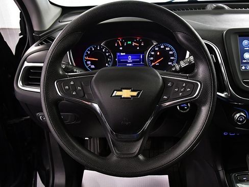 Used 2019 Chevrolet Equinox LT image 16