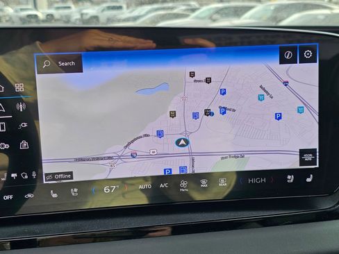 Used 2025 Audi Q6 e-tron Premium Plus w/ Premium Plus image 7