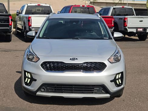 Used 2021 Kia Niro LXS image 2