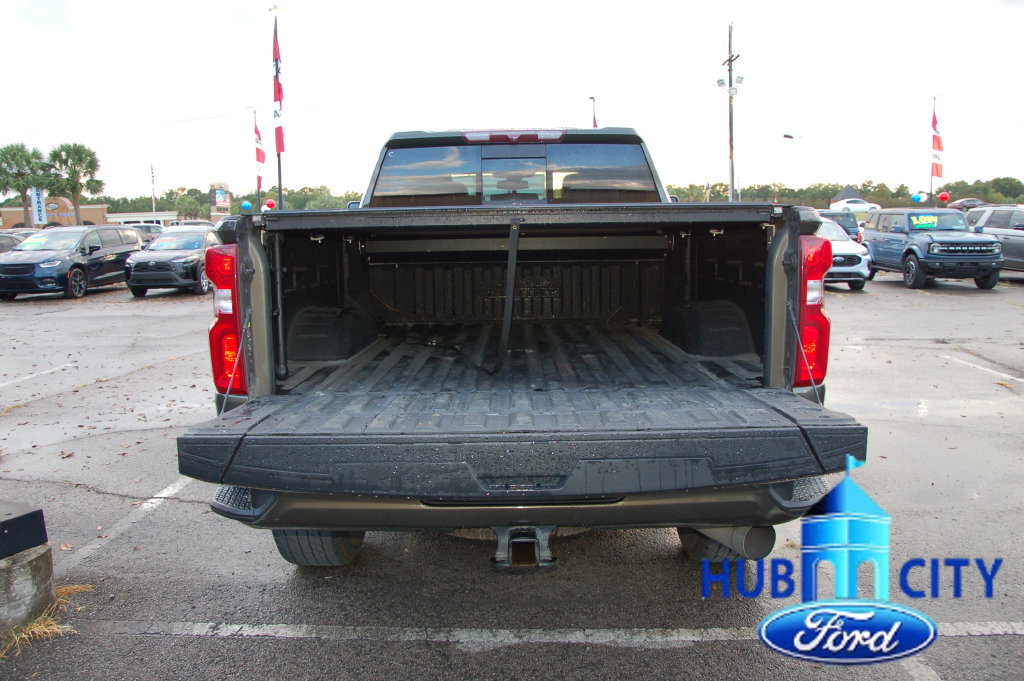 Used 2022 Chevrolet Silverado 2500 High Country w/ Safety Package II AWD/4WD image 22