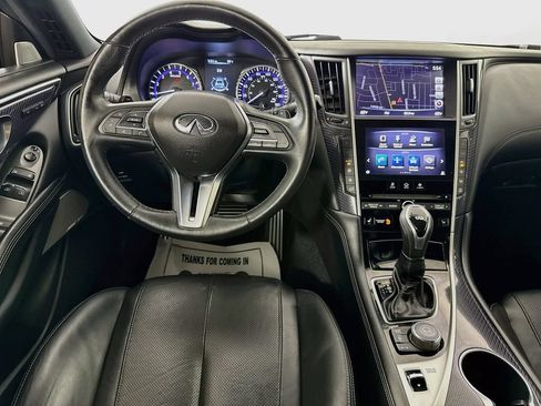 Used 2017 INFINITI Q60 Red Sport 400 AWD/4WD image 26