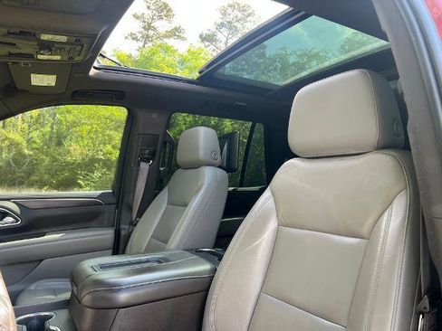 Used 2021 Chevrolet Tahoe Z71 w/ Z71 Off-Road Package image 26