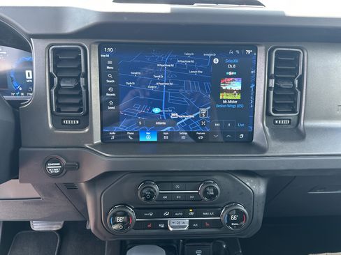 Used 2025 Ford Bronco Big Bend image 29