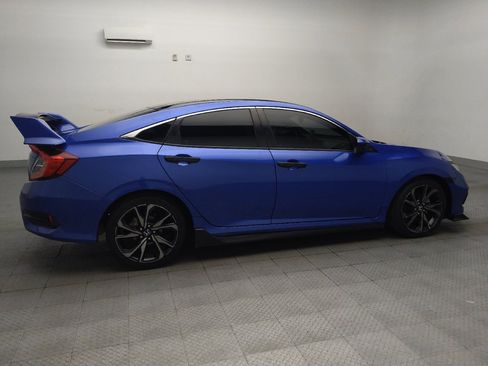 Used 2019 Honda Civic Sport image 10