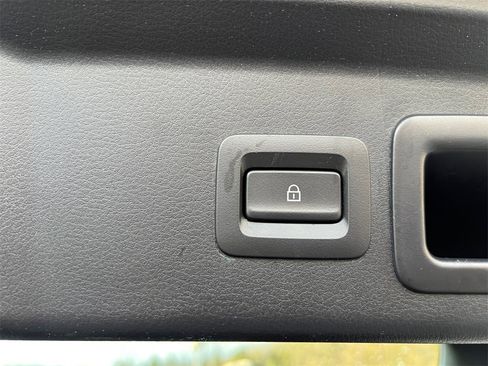 Used 2021 MAZDA CX-30 AWD 2.5 S w/ Select Package image 30