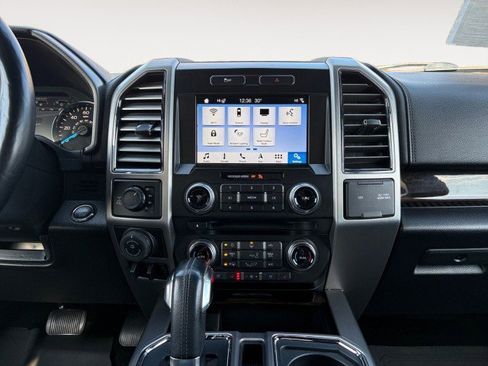 Used 2017 Ford F150 Platinum w/ Trailer Tow Package image 12