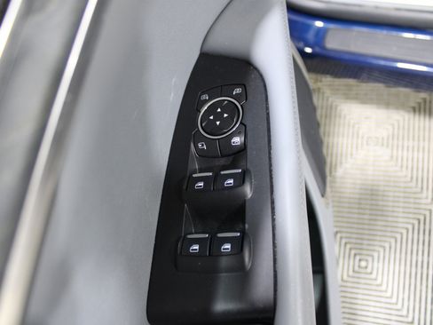 Used 2019 Lincoln Nautilus Reserve w/ Driver Assistance Package image 7