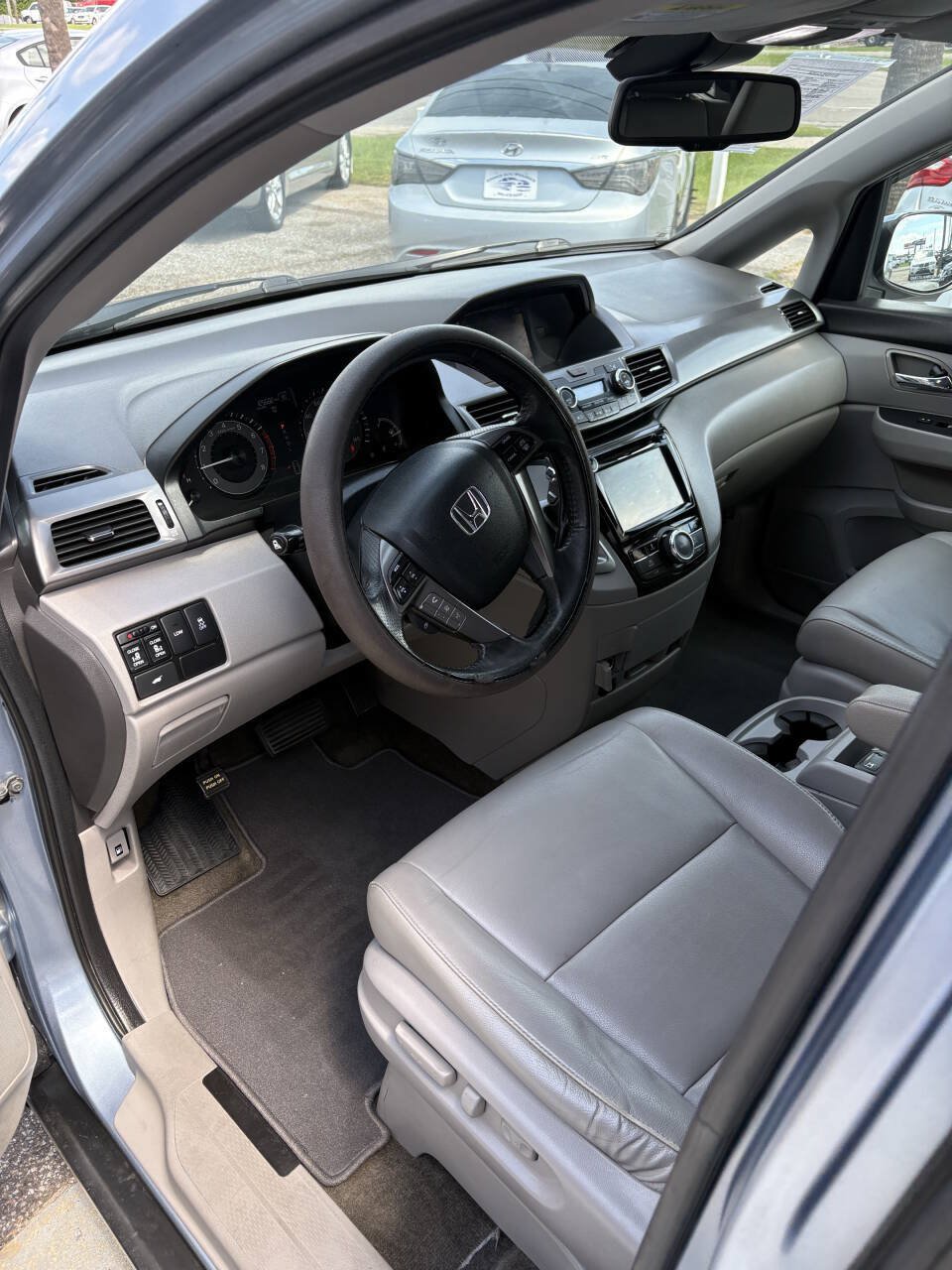 Used 2014 Honda Odyssey EX-L image 9