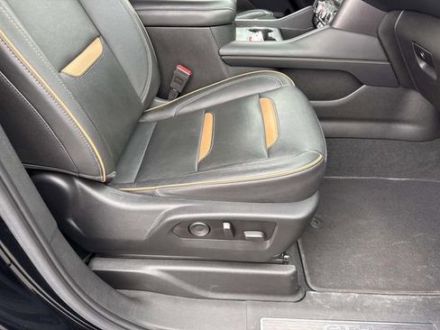Used 2021 GMC Yukon AT4 w/ AT4 Premium Plus Package image 16