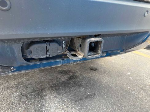 Used 2024 Ford Explorer ST-Line w/ Class IV Trailer Tow Package image 28