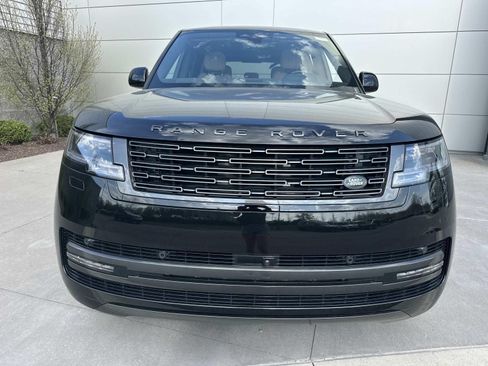 New 2026 Land Rover Range Rover SE AWD/4WD image 2