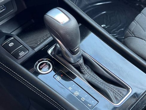 Certified 2023 Nissan Kicks SV image 26