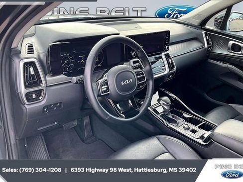 Used 2023 Kia Sorento SX image 12