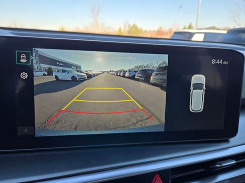 Certified 2025 Kia Sorento EX w/ EX Panoramic Sunroof Package image 28