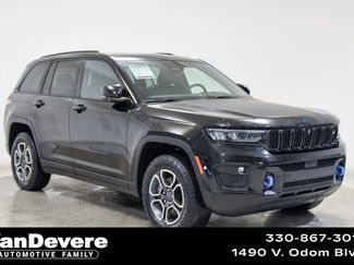 Used 2023 Jeep Grand Cherokee Trailhawk w/ Advanced Protech Group II video 1