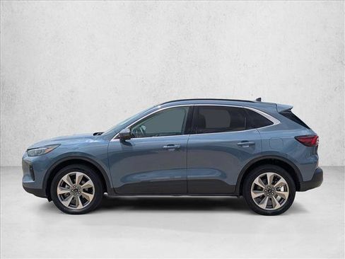 Used 2025 Ford Escape Platinum AWD/4WD image 9
