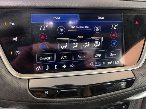 Used 2022 Cadillac XT5 Premium Luxury w/ Technology Package image 24