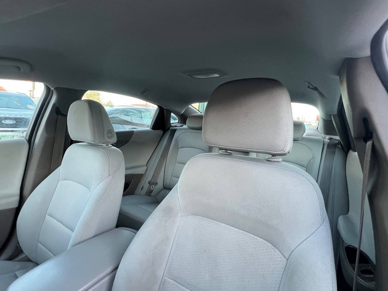 Used 2017 Chevrolet Malibu LS FWD image 19